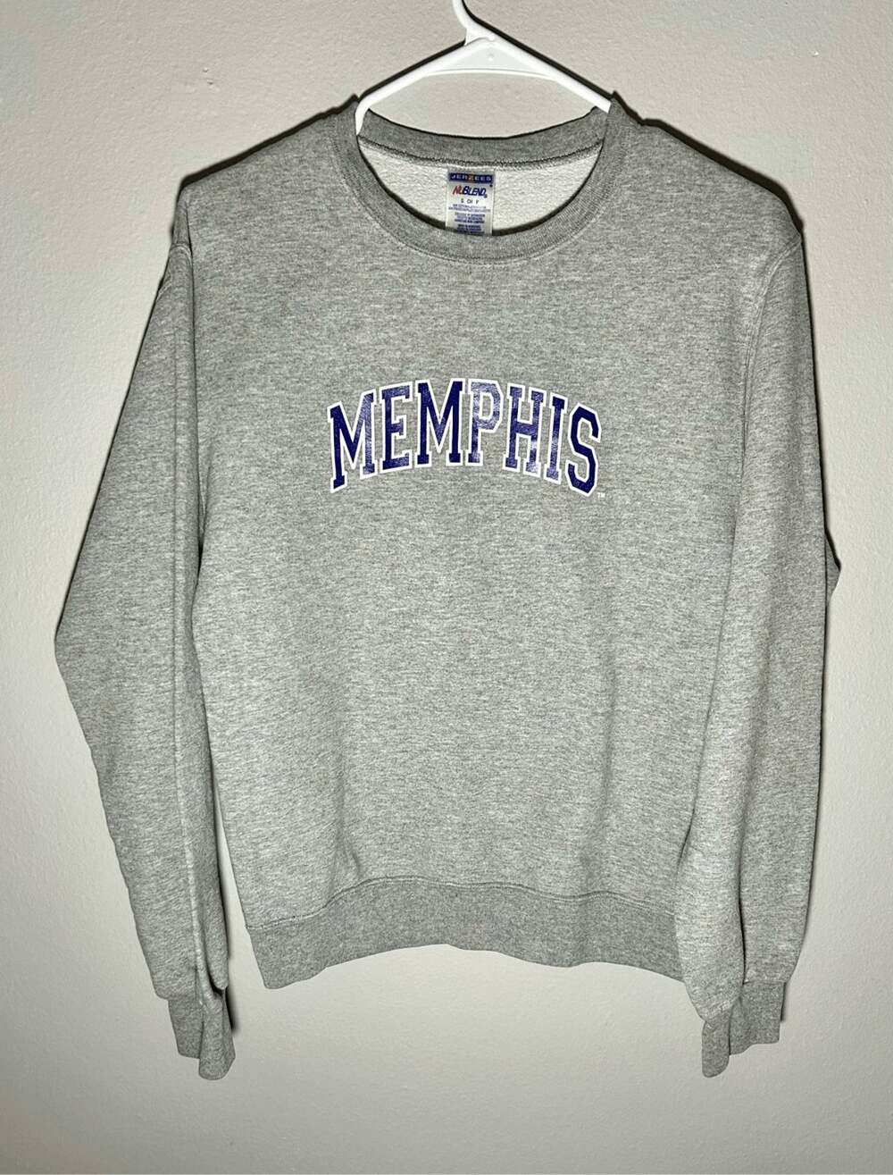 Vintage Memphis Tigers NCAA Gray Crewneck Sweatshirt Sz Small